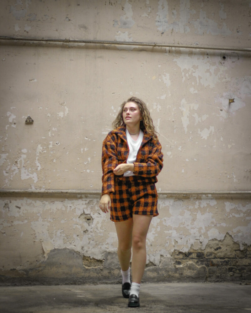 Veste Gisèle tweed carreaux oranges – Image 5