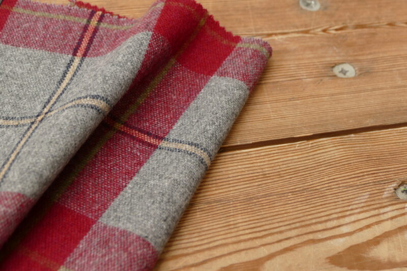Tissu carreaux Prune – Image 2
