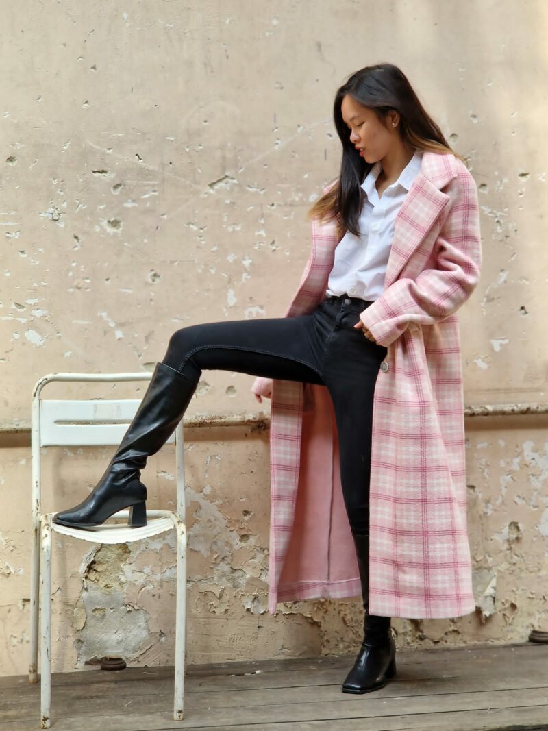 manteau carreaux roses à assembler avec un jean