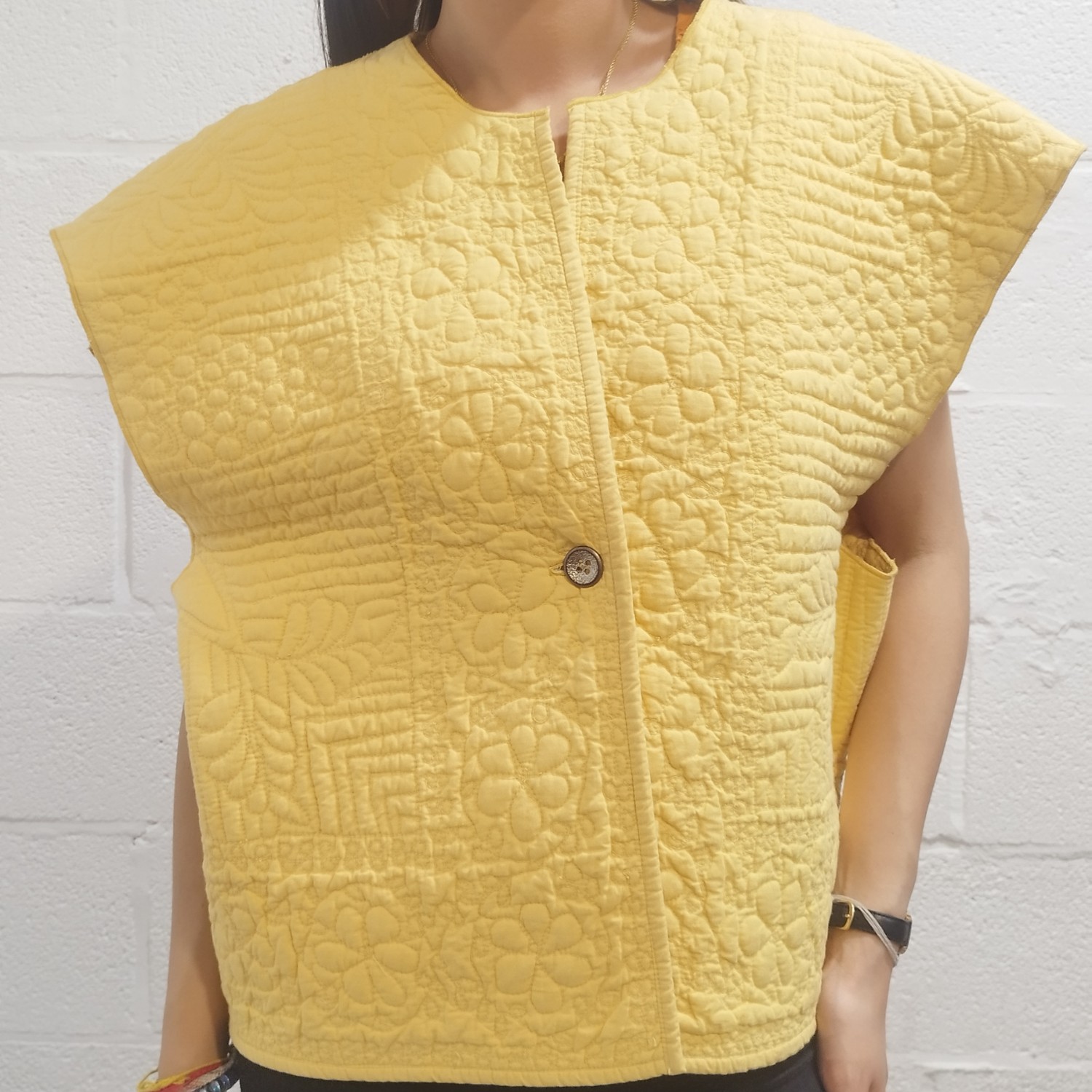 Veste sans manche jaune Edie Grim