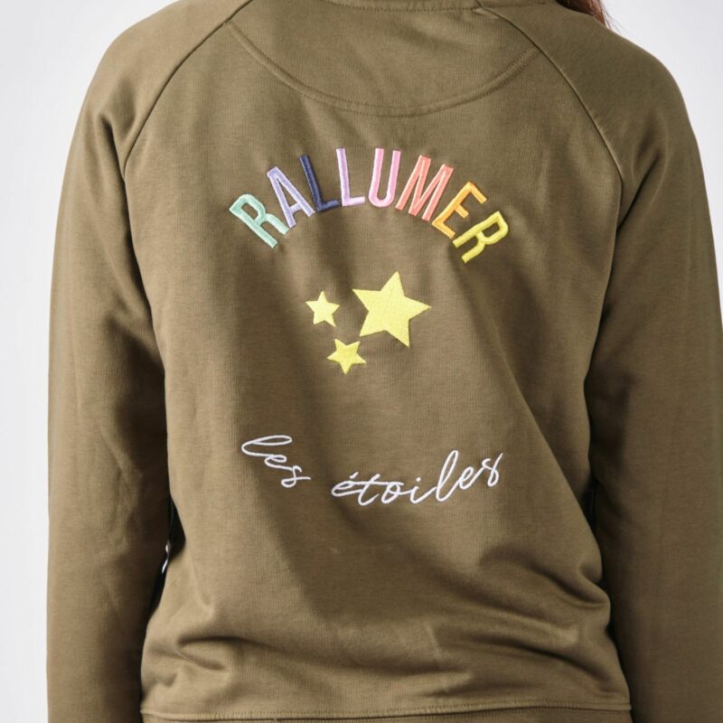 rallumer les etoiles sweat kaki dos