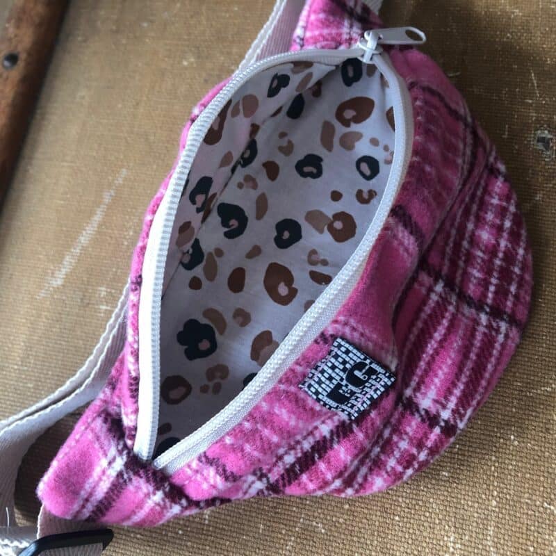 sac banane carreau gris et rose fuchia