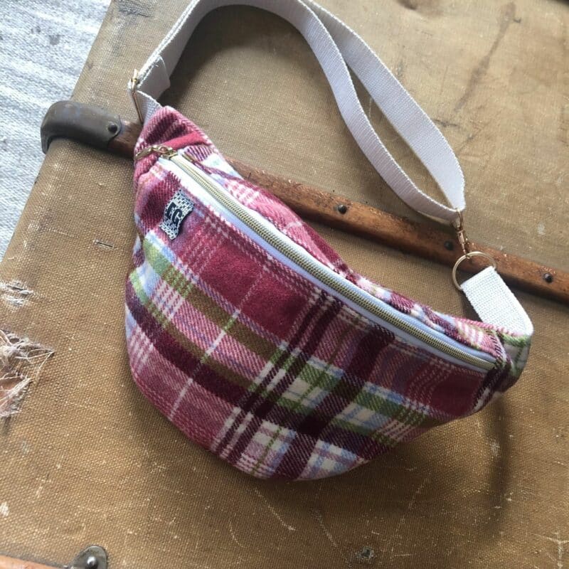 sac banane carreau gris et rose fuchia