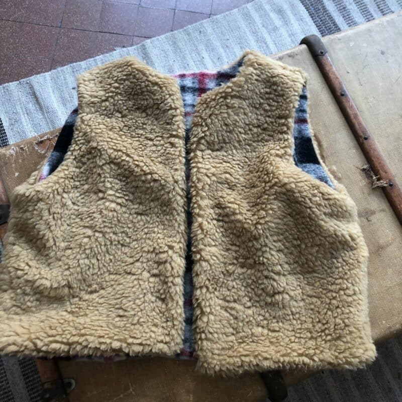 gilet de berger reversible carreaux fourrure violet