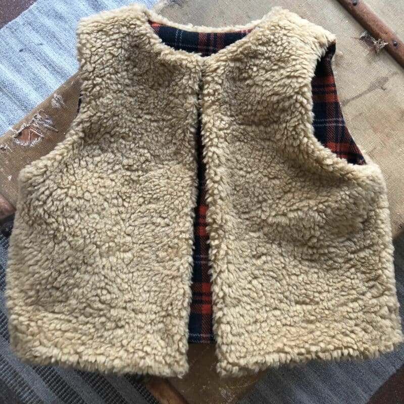 gilet de berger reversible carreaux fourrure violet