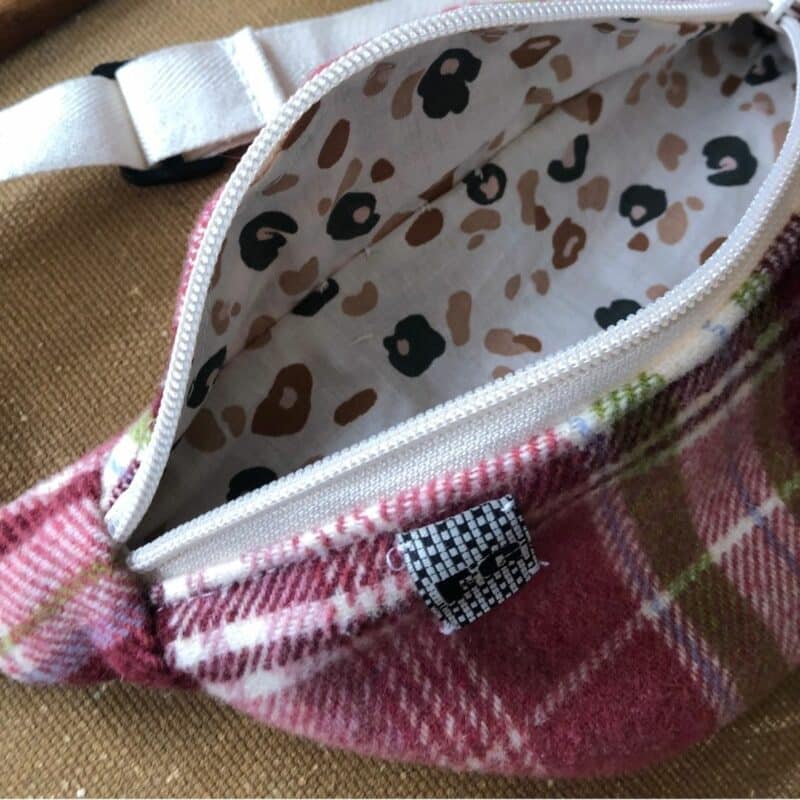 sac-banane-carreaux-vieux-rose-et-verte-enfant