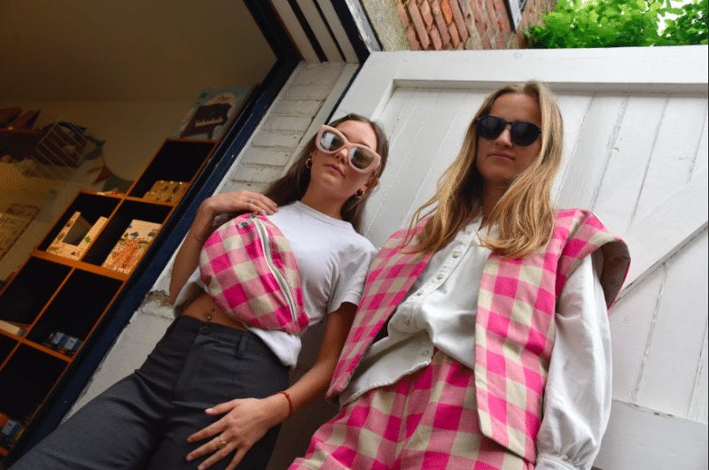 gilet et banane