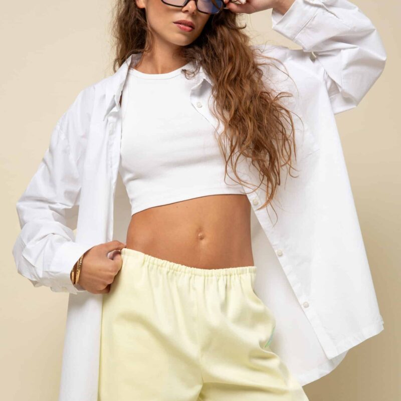 pantalon jaune à volants