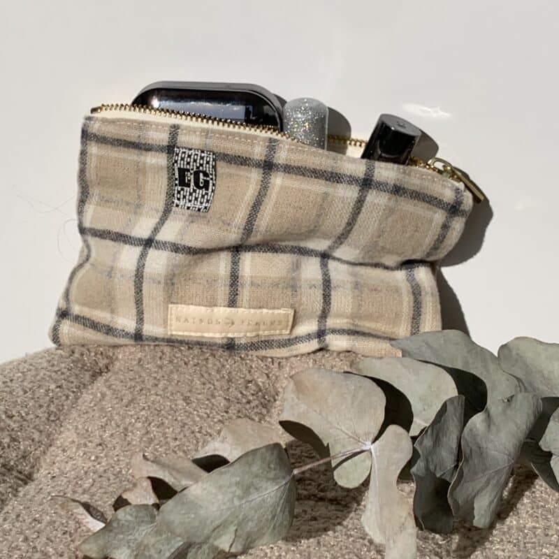 pochette à carreaux beige et gris (copie)