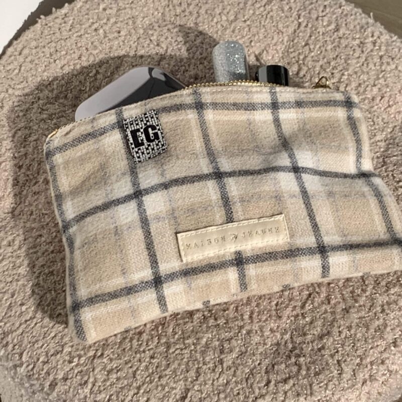 pochette à carreaux beige et gris (copie)