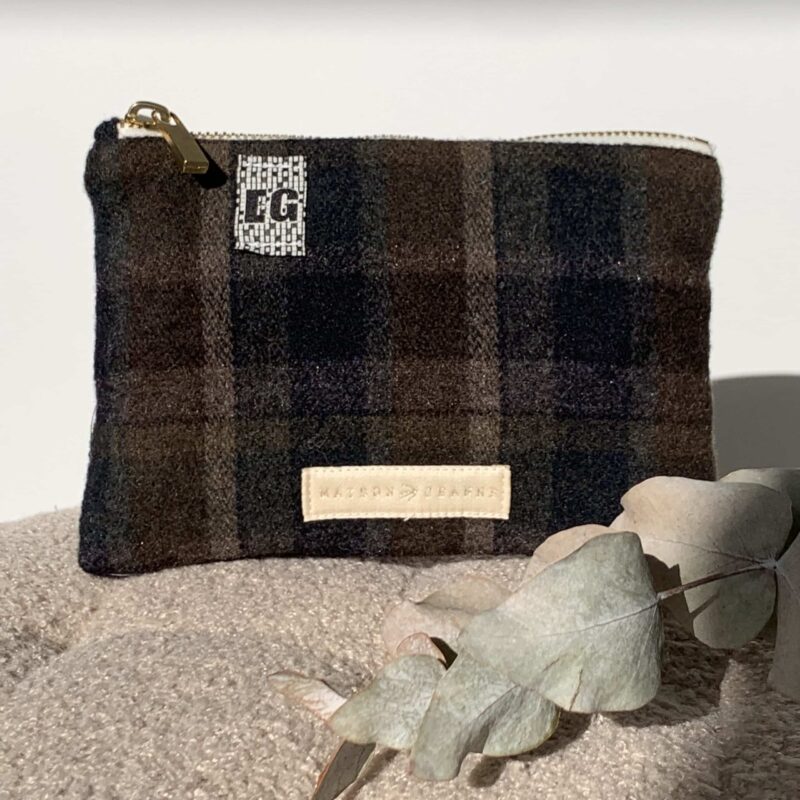 pochette à carreaux beige et gris (copie)